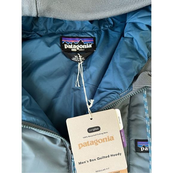 New with tags Men’s Patagonia Box Quilted Hoodie - Picture 3 of 5